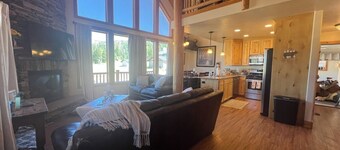 Brian Head Ski Ranch minutes to Ski Slopes-3/3bath