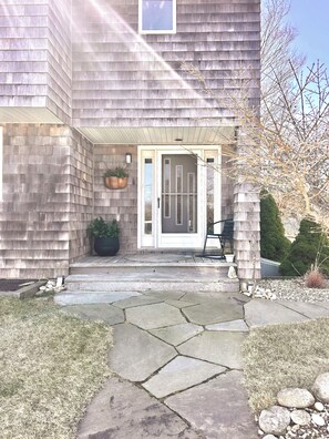 Exterior detail - Lakefront two-bed, Approximately 2200 Sq Ft.,two full baths, WiFi and AC (Montauk)