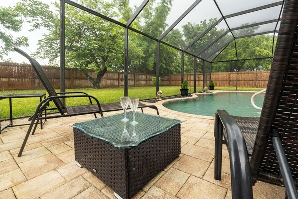 Outdoor pool, a heated pool