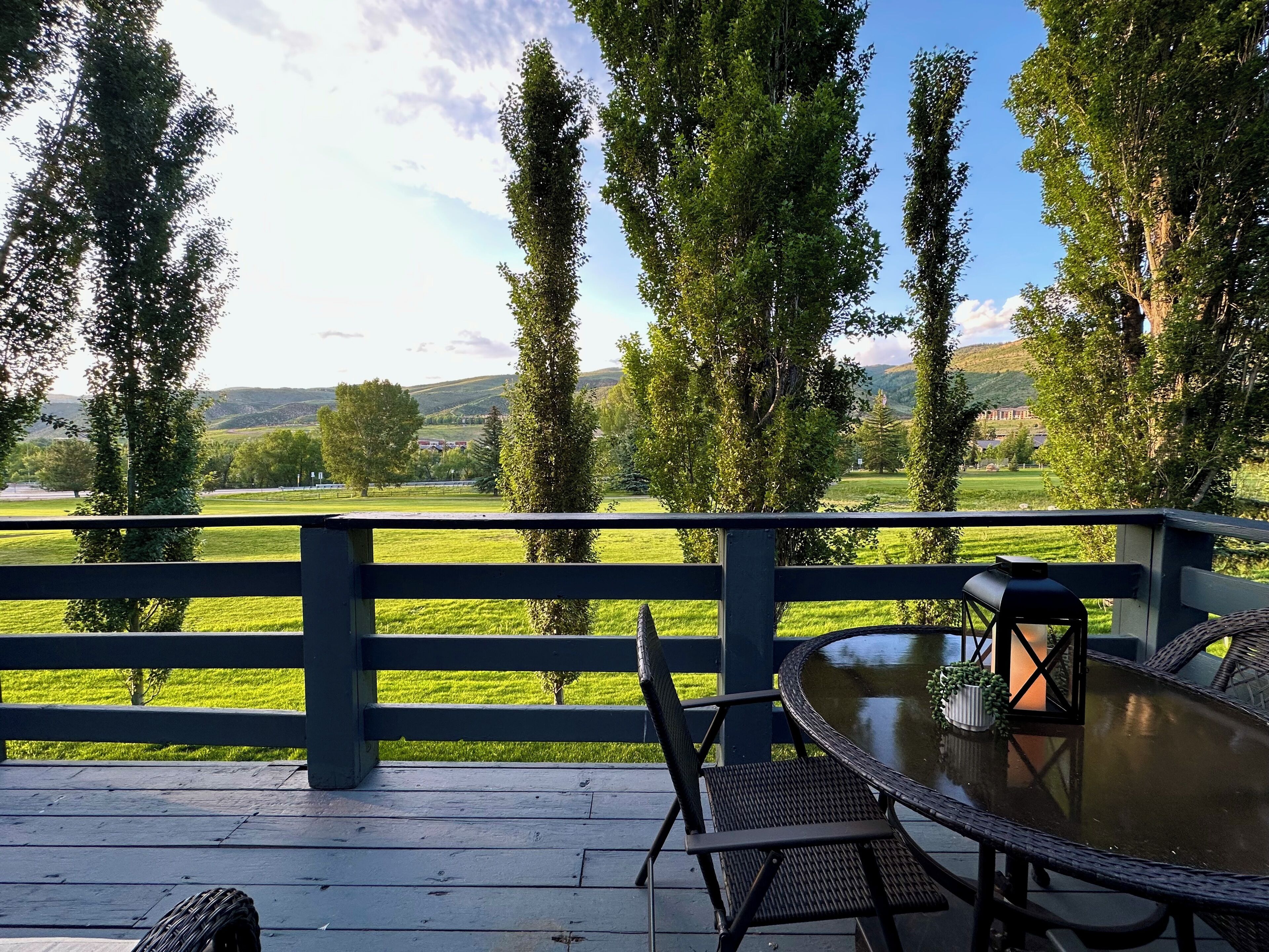 Outdoor dining