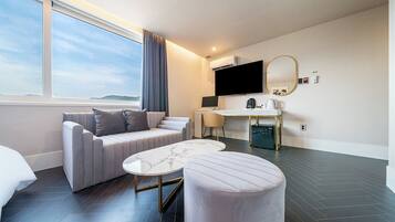 Luxury Suite | Free WiFi