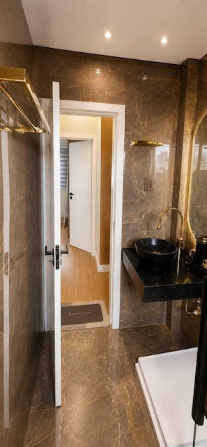 Towels, toilet paper