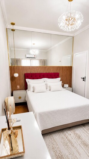 3 bedrooms, desk, iron/ironing board, free WiFi