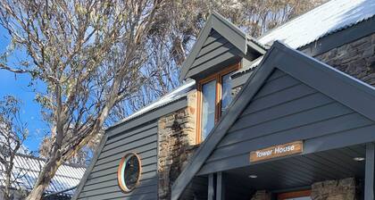 Tower House Two Chalet
