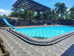 Piscina all'aperto