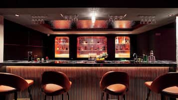Bar (en el alojamiento)