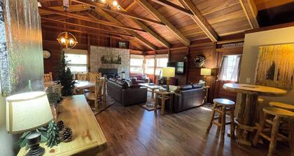Cozy 2-bedroom cabin in tranquil Rye with WiFi
