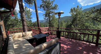 Cozy 2-bedroom cabin in tranquil Rye with WiFi