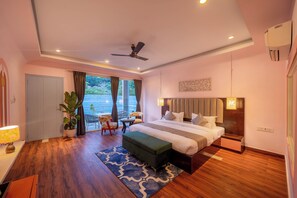 Deluxe Room, Balcony | Free WiFi
