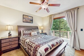 4 Schlafzimmer, Bügeleisen/Bügelbrett, Reisekinderbett, Internetzugang