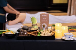 Salas de tratamiento para parejas, tratamientos corporales, hidroterapia