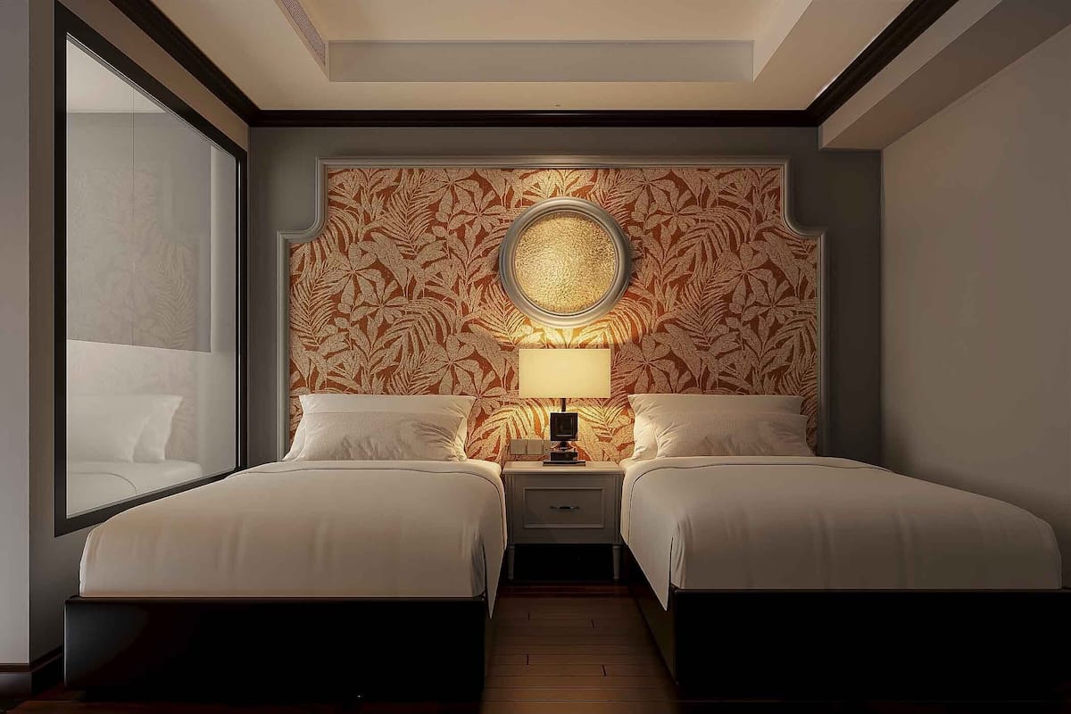 Premium bedding, pillow-top beds, minibar, in-room safe