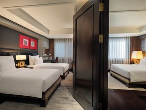 Family Connecting Room | Premium bedding, pillow-top beds, minibar, in-room safe - Hanoi Solis Hotel (Hanoi)