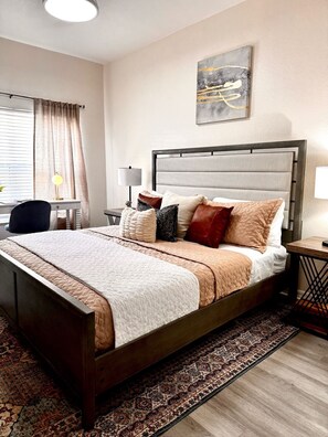 3 bedrooms, desk, iron/ironing board, free WiFi - Modern 3BR Retreat with Comfort & Style Near Disney (Kissimmee)