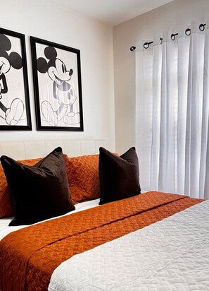 3 Schlafzimmer, Schreibtisch, Bügeleisen/Bügelbrett, kostenloses WLAN