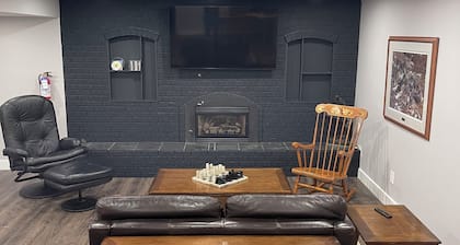 Cozy, spacious and comfortable family friendly home!