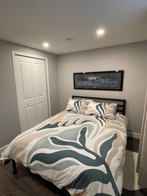 5 chambres, fer et planche à repasser, Wi-Fi, literie fournie