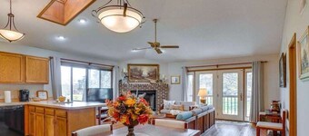 Golf Course Views w Fireplace & Resort Amenities