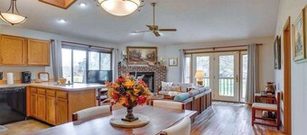 Golf Course Views w Fireplace & Resort Amenities