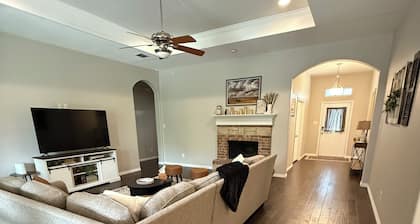 Come on over to the Wild L Casita, kick your boots off, relax and stay awhile!