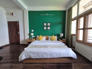 Deluxe Suite | Free WiFi