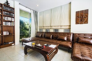 Villa Thailee | 起居區