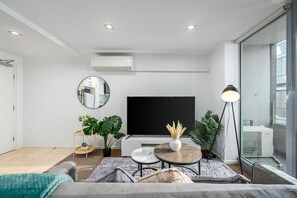Fernseher