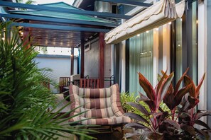 Terra Thai Villa | Terrasse/Patio