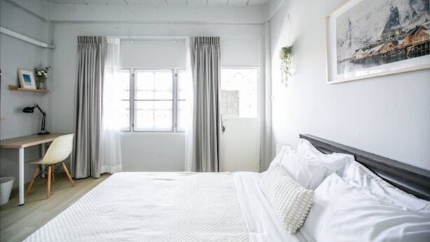 Standard Room with Window