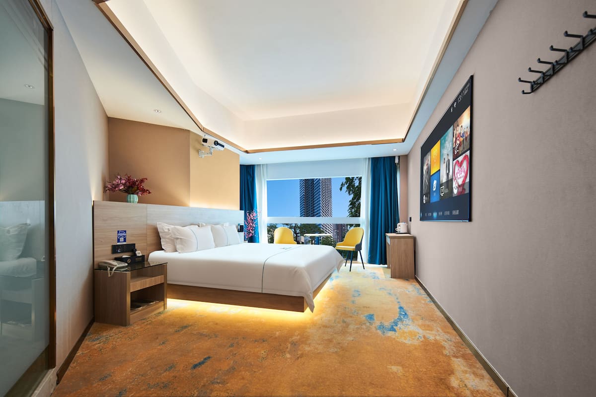 Luxury Double Room, City View | View from room