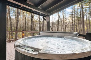 Bain à remous extérieur