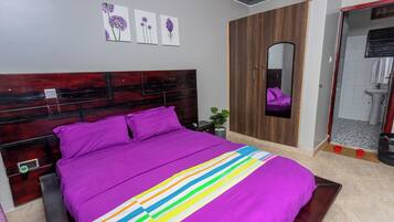 Luxury Apartment, Balcony | Laptop workspace, free WiFi