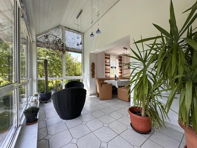 Detached holiday home with terrace and garden