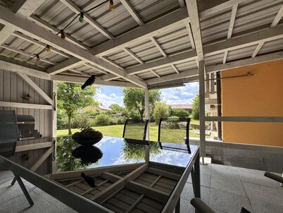 Detached holiday home with terrace and garden