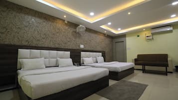 Superior Double Room, City View | Desk, laptop workspace, free WiFi