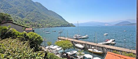 Appartement Familial, plusieurs chambres, en bord de lac (Il Porticciolo Lake Front) | Port de plaisance