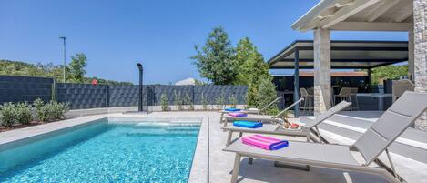 Family House, Multiple Bedrooms (Villa Aria with heated Pool and) | Pool