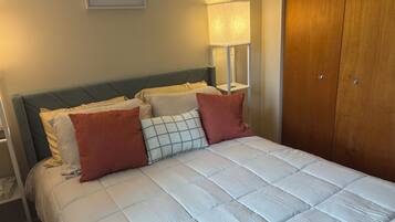 3 bedrooms, free WiFi, bed sheets