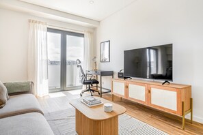 Télévision, chaîne hi-fi