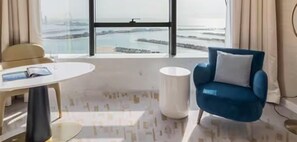 Blackout drapes, iron/ironing board, free WiFi - The Palm Tower  (Dubai)