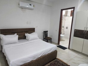 Deluxe Room | Free WiFi