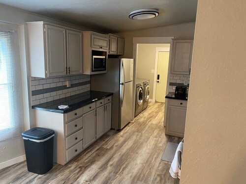 3-bedroom house on Eufaula Lake in delightful Porum