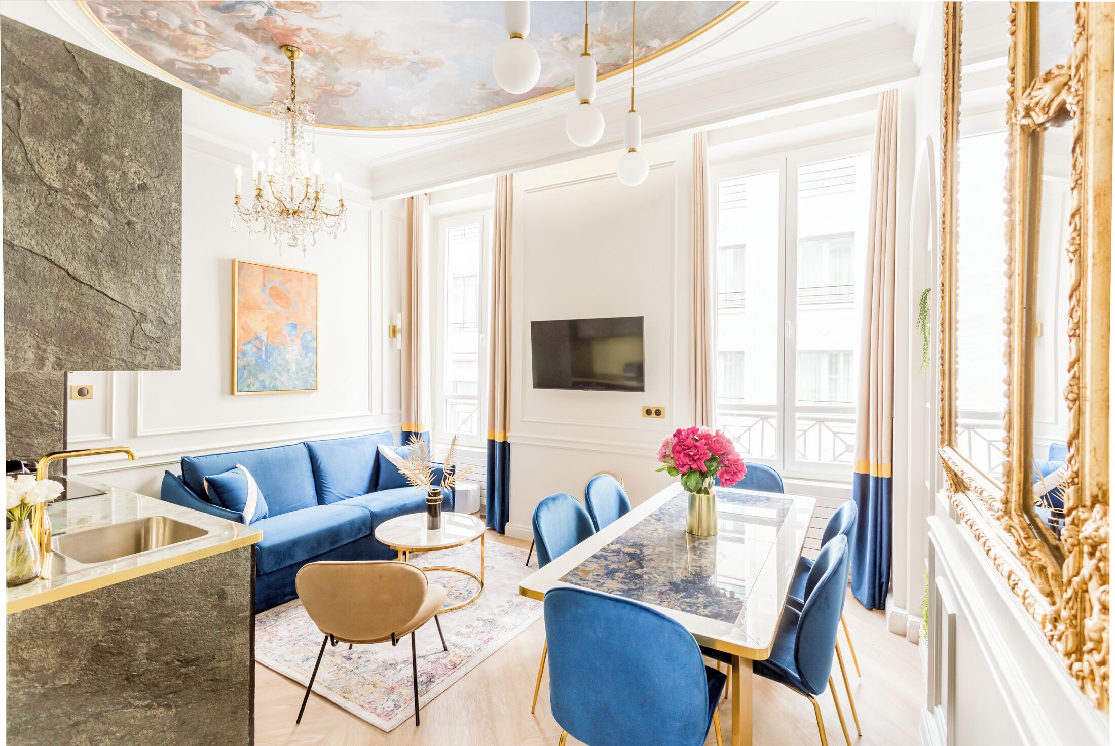 Apartment, City View | Living area | 43-inch Smart TV with cable channels, Netflix, streaming services