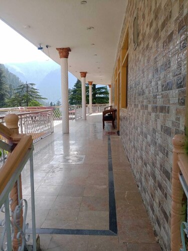 Hotel Pine Grove Naran