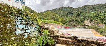 The Sona Heli Resort 