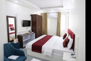 Family Suite | Desk - Hotel Bindram Palace (Rishikesh)