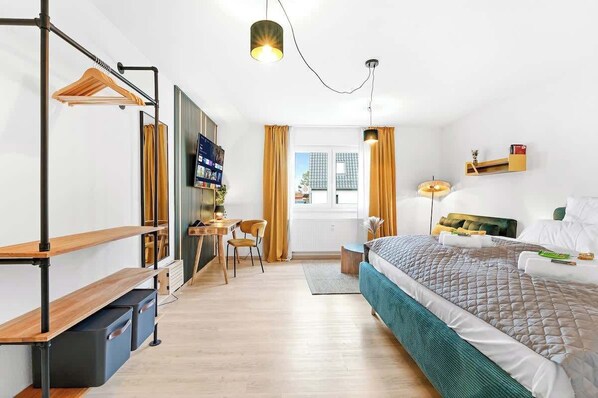 2 多间卧室、办公桌、熨斗/熨衣板、免费 WiFi