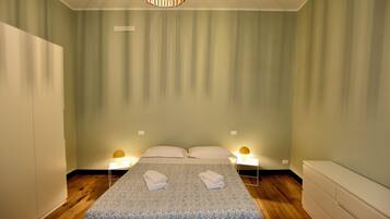 2 sovrum, strykjÀrn/strykbrÀda, wi-fi och sÀngklÀder