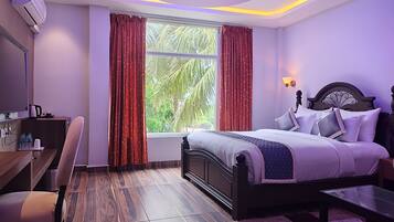 Deluxe Double Room, Garden View | Free WiFi