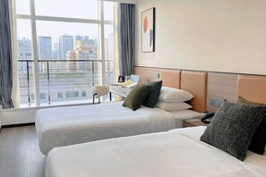 Habitación clásica con 1 cama matrimonial o 2 individuales, vista a la ciudad | Wifi gratis